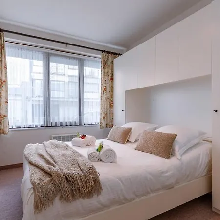 דירה Cosy At Walking Distance From The Beach אוסטנדה